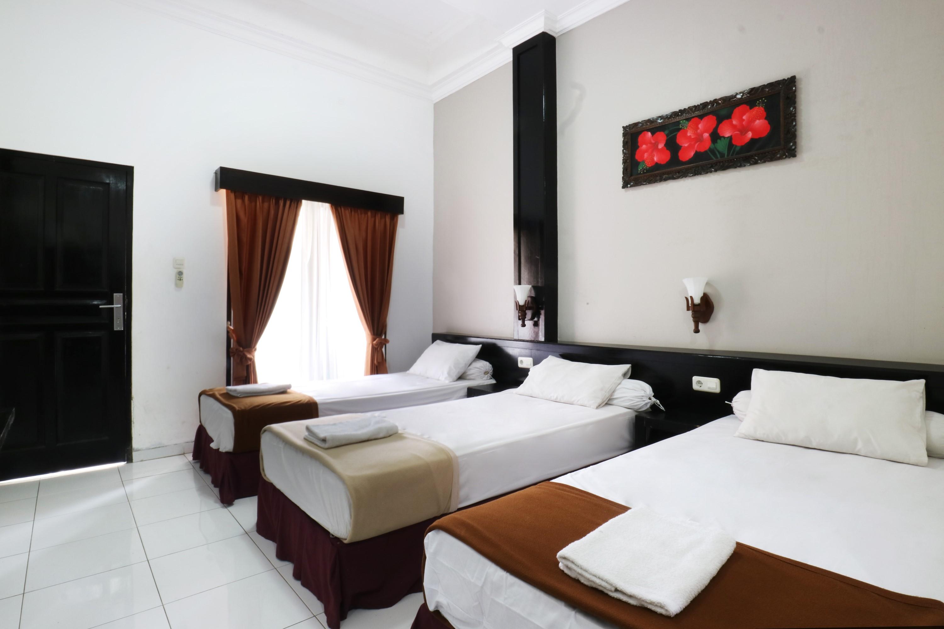 Warapsari Inn Kuta Kuta  Exterior photo